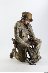  Frankie Perry US Recon Kneeling with Backpack 